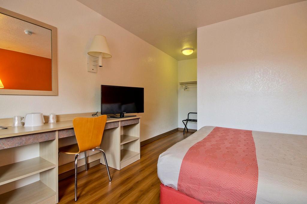 Travelodge By Wyndham Pompano Beach Quarto foto